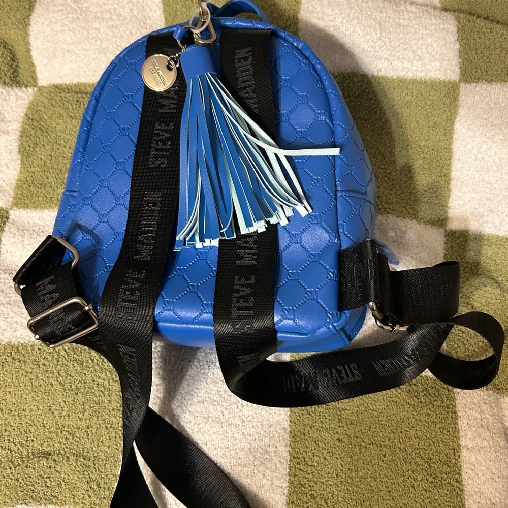 Steve Madden blue mini backpack - Picture 2 of 3